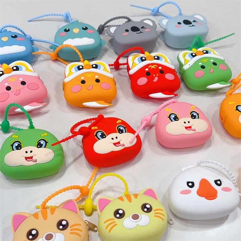 Soft Silicone Cartoon Mini Pouch – Durable Keychain for Coins & Earbuds Charm