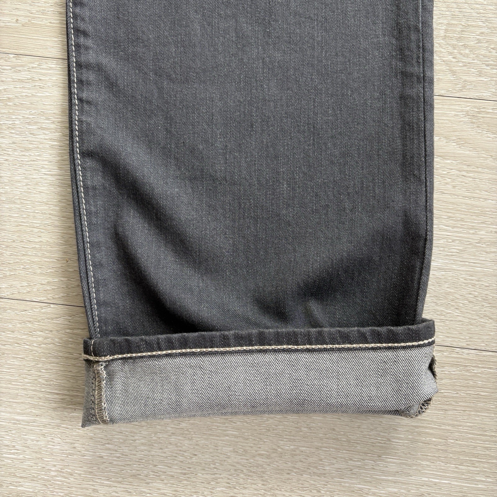 BNWT Emporio Armani Jeans J21 Regular Fit Stretch Denim W34 L34 Grey Mens