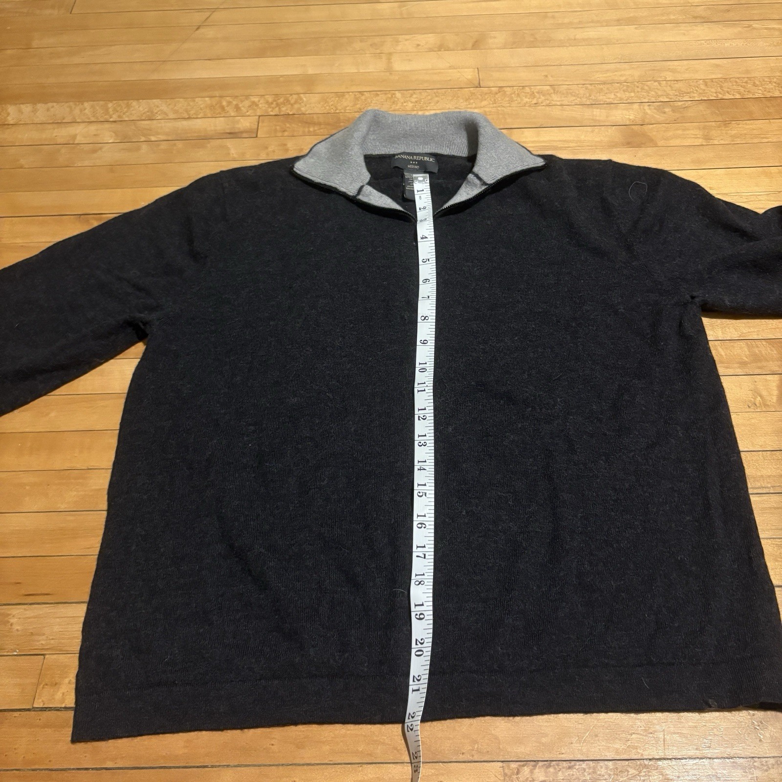 3 100% Wool Sweaters With Tears And Flaws