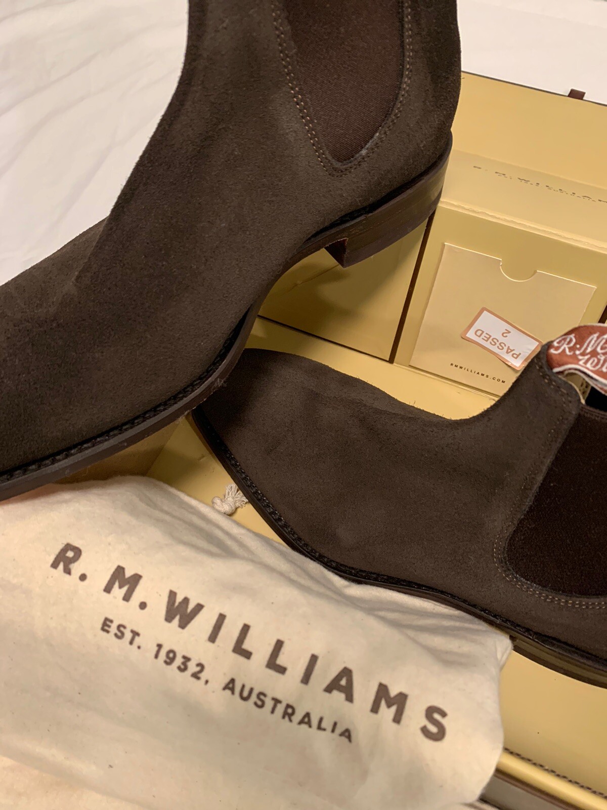 NIB RM Williams Chelsea Boots Comfort Craftsman Yearling Suede Brown Sz 9 $515