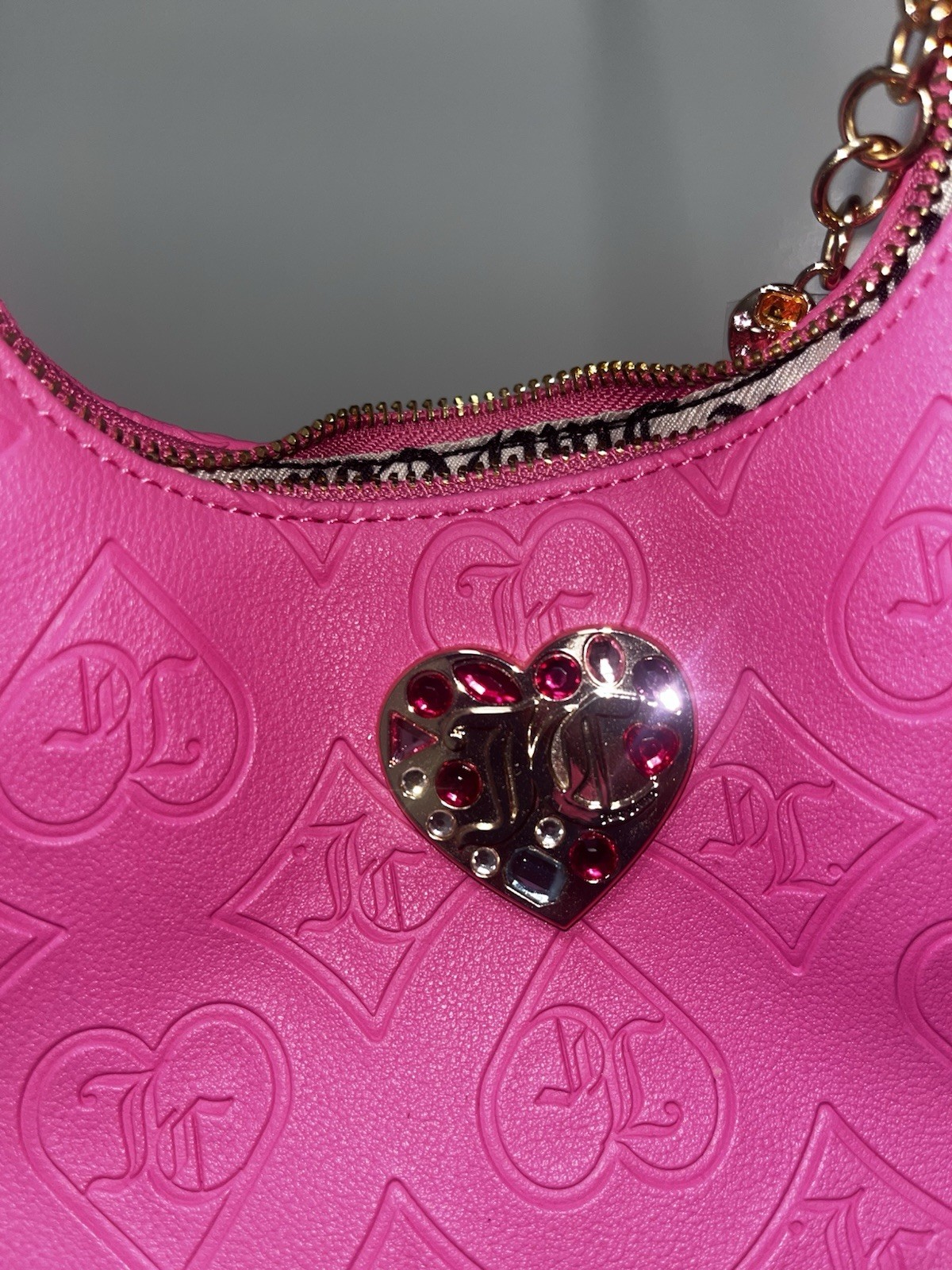 Juicy Couture Pink Embossed Logo Hobo Shoulder Bag Rhinestone Heart Charm Zip