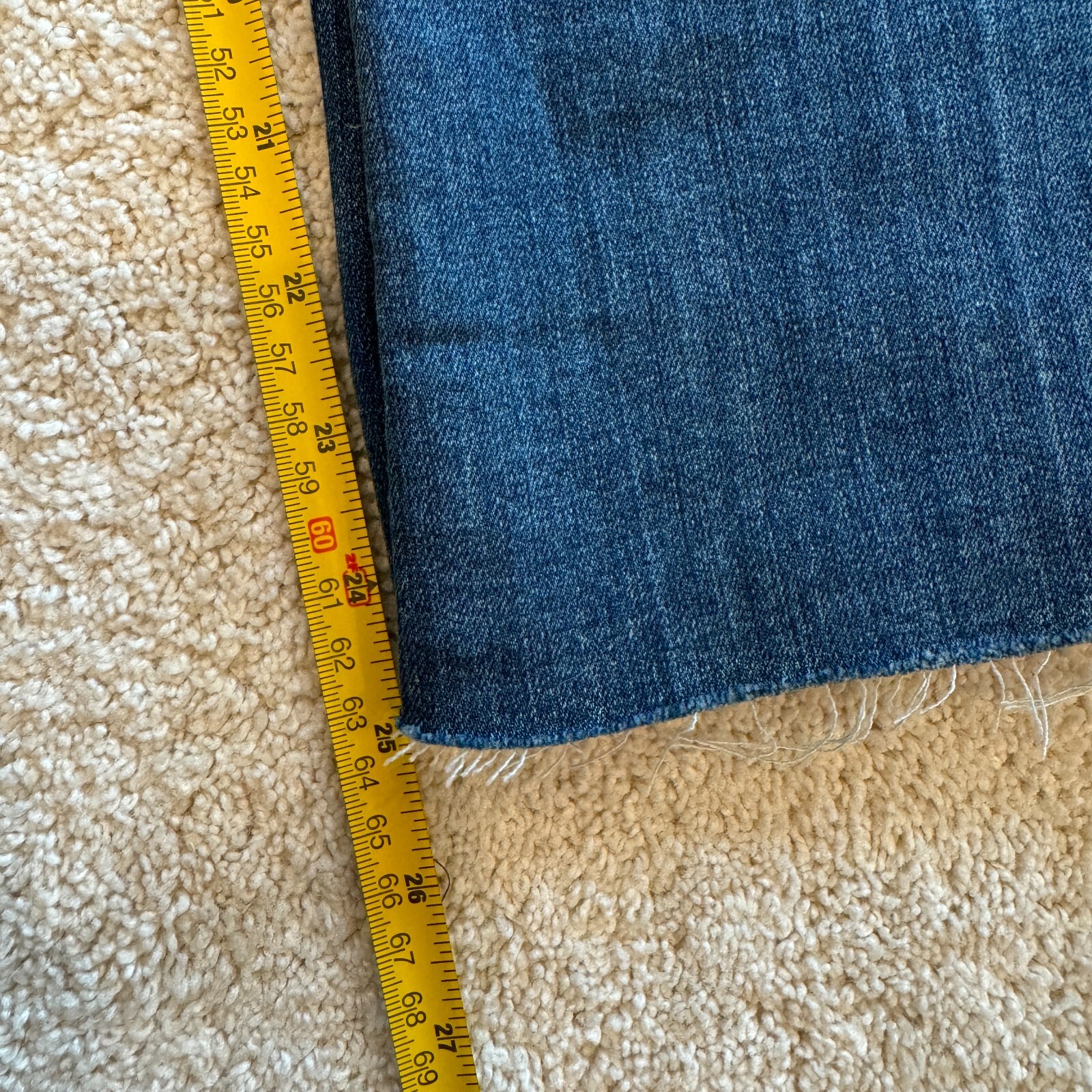 Seven7 Ladies High-Rise Step Hem Cropped Fashion Jean Size 8