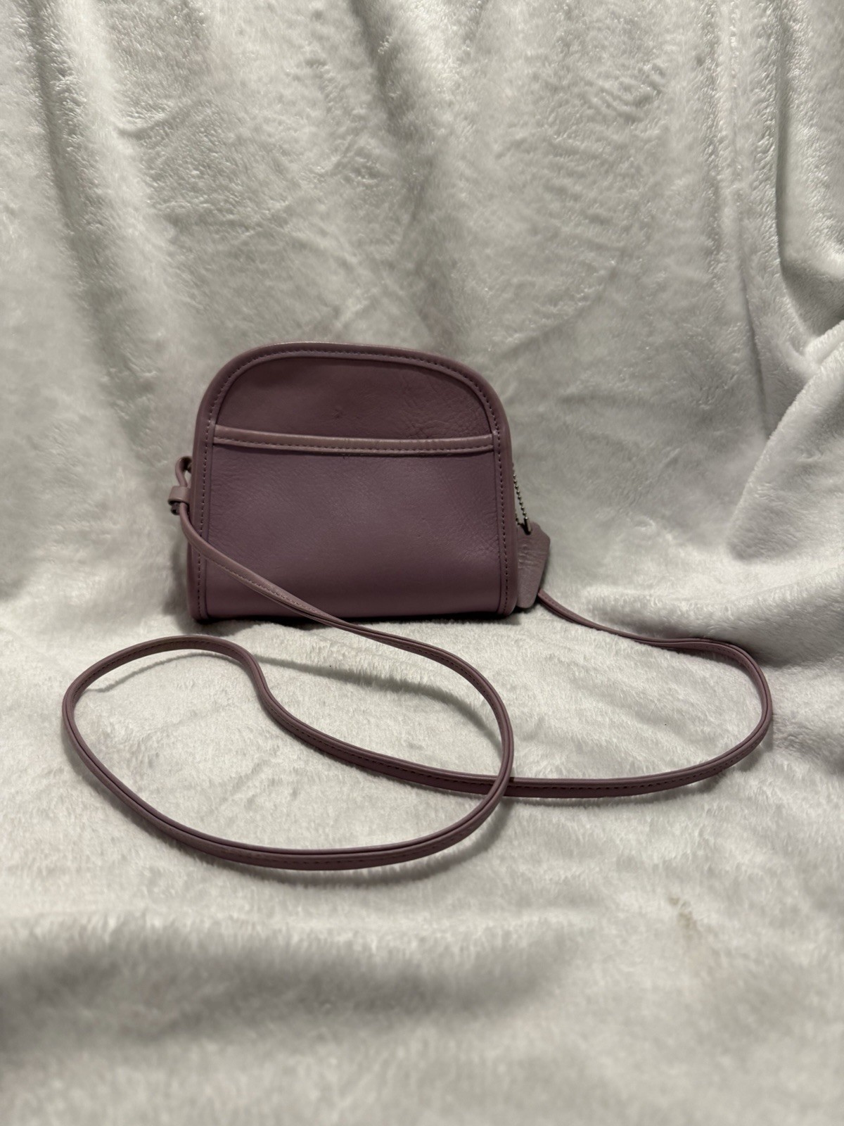 GENUINE COACH Vintage Abbie Zip Crossbody Bag in Lavender/Lilac No. C8C-9017