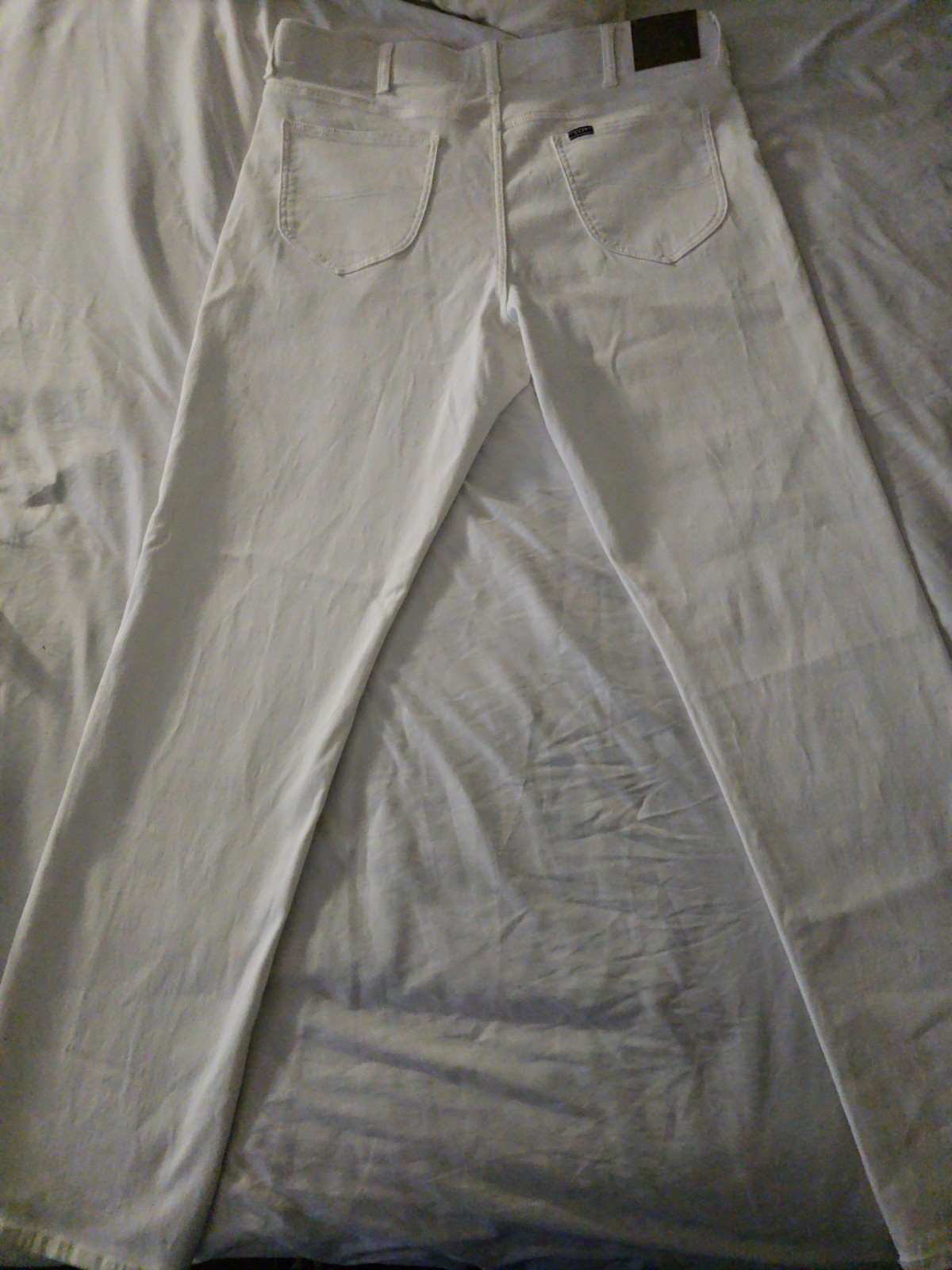 Lee Men’s White Light Wash Straight Regular Fit Stretch Denim Jeans 5-Pocket