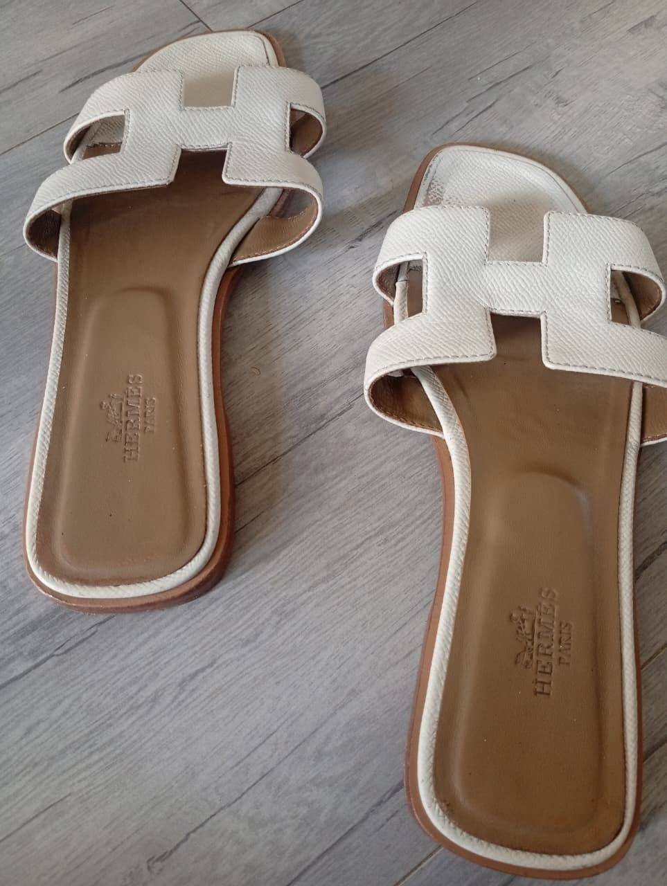 Hermes Oran Sandals In White Size 38