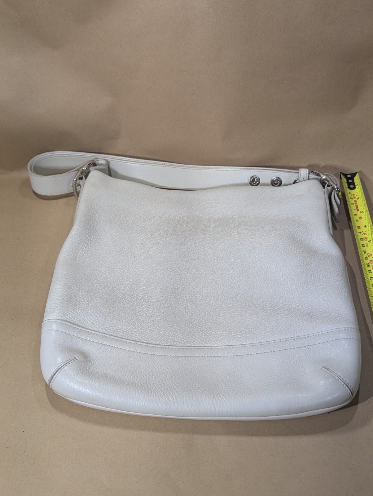 Coach Legacy Pebble Leather Shoulder Bag 1427 Medium Slim Parchment Ivory Used