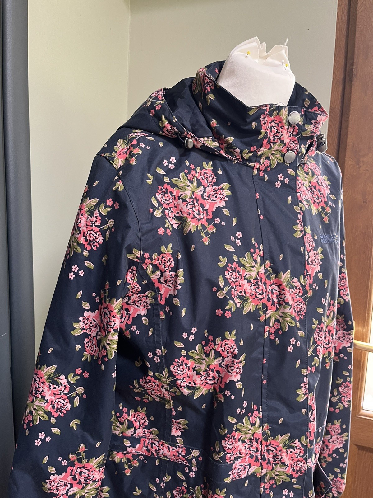 Regatta Waterproof Raincoat Ladies Jacket Blue Pink Floral Foldaway Hood UK14