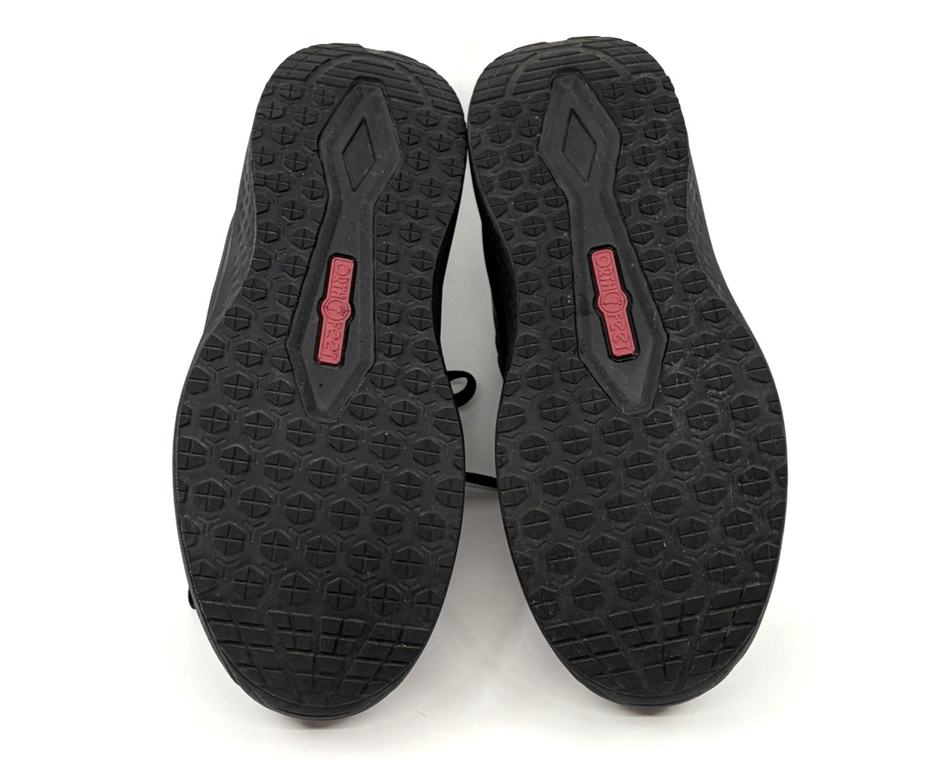 Orthofeet Roam Hands-Free Black Leather Sneaker Women Size 7 Wide – 80082