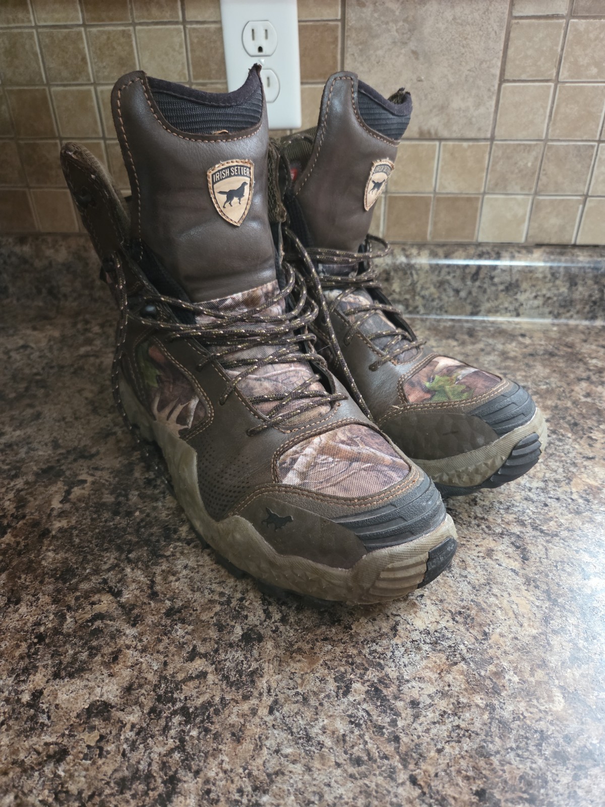 Irish Setter Men’s VaprTrek 11 D Camo Leather Hunting Boots 8-inch 1888