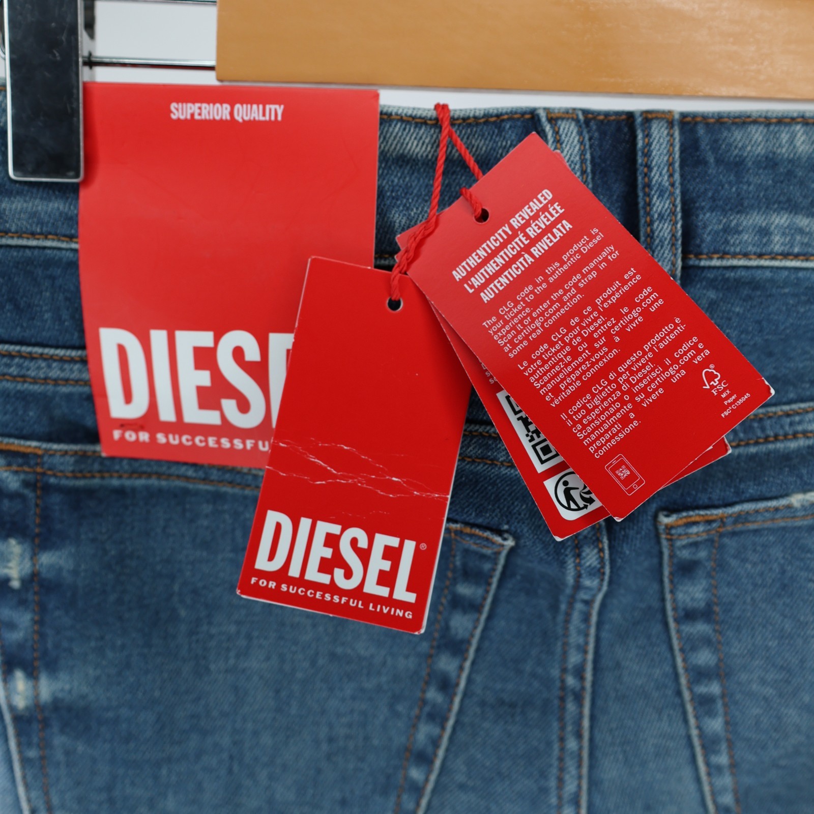 Diesel Mens Jeans 1979 Sleenker Skinny Leg Medium Wash Blue Size NWT