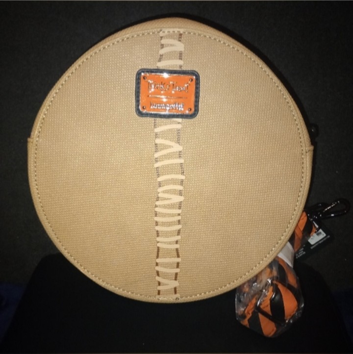 NWT Loungefly Trick ‘r Treat Sam Round Jack-O’-Lantern Crossbody Bag Zip Strap