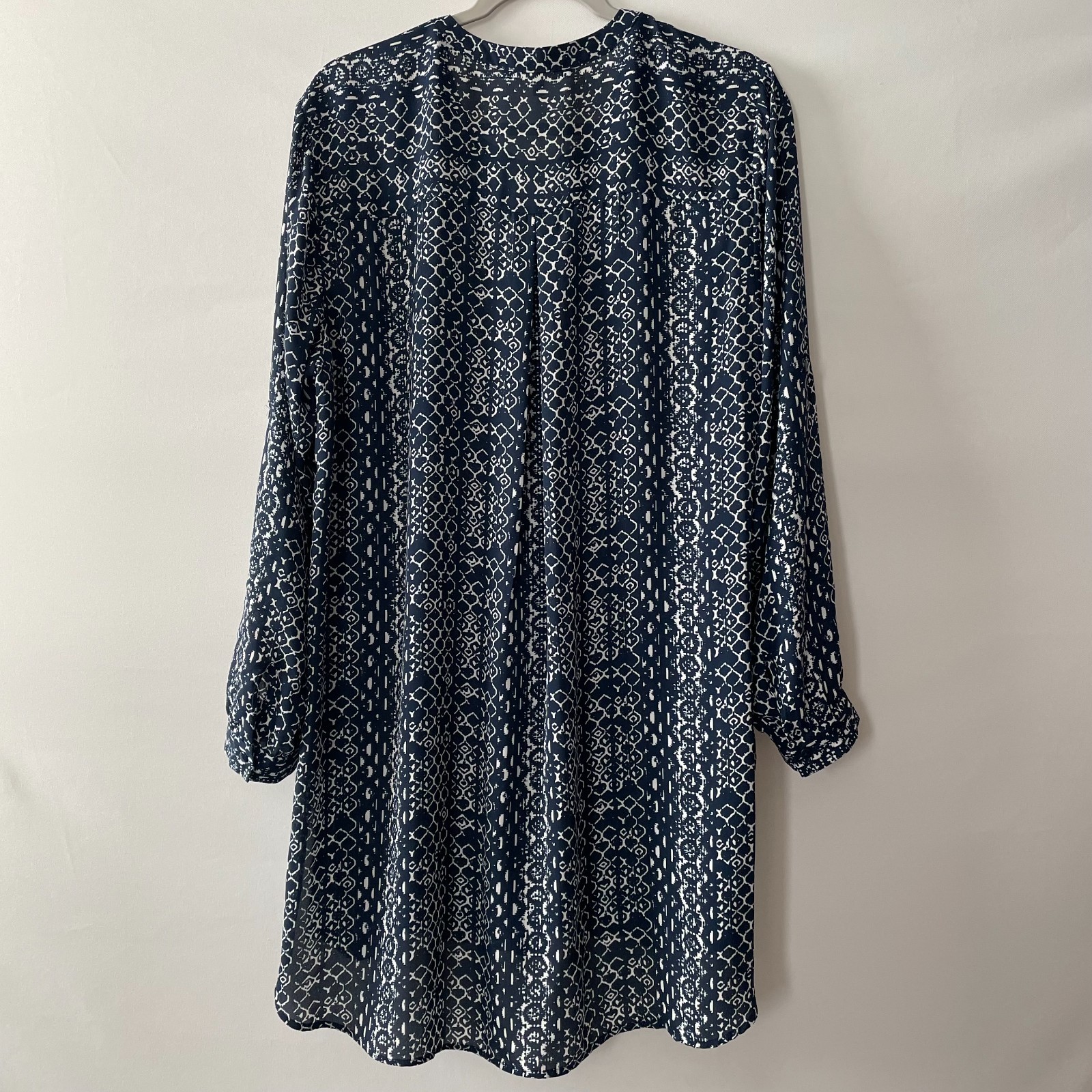 NWT Mv Danielle Womens Indigo Blue Snake Print Roll Tab Sleeve Tunic Top Size XL