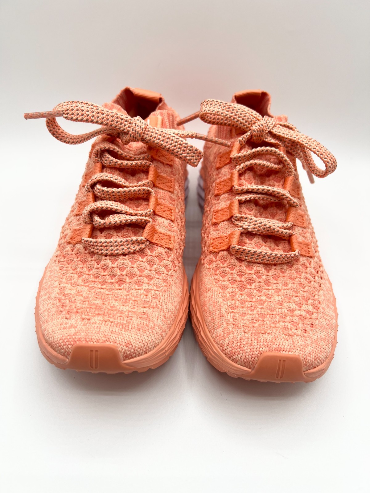 NoBull Allday Knit Sneakers /Trainers in Coral UNISEX US Size M6 / W 7.5
