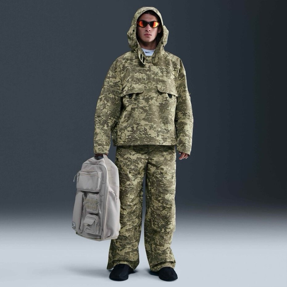 Nike Tech Woven CORDURA Jacket Camo Olive Black Men’s Size Medium IF8494-276