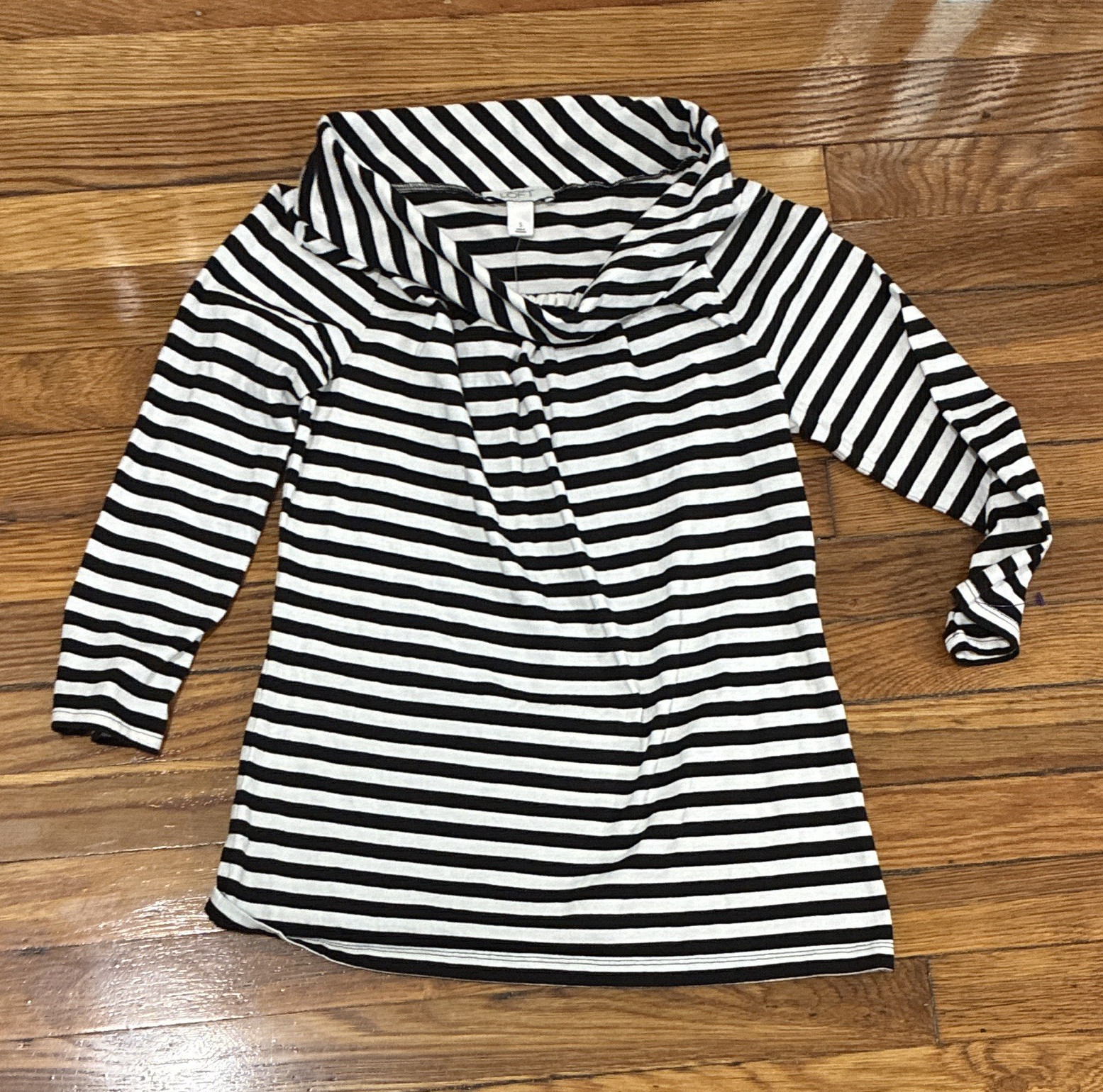 Ann Taylor LOFT Black/White Striped Cowl Neck 3/4 Sleeve Top Womens S