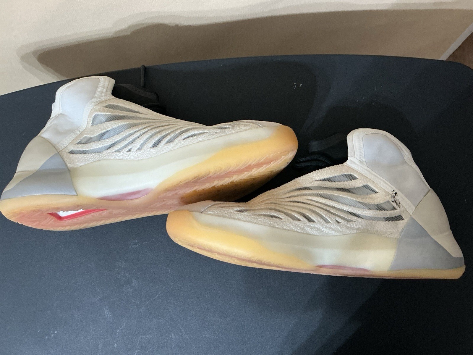 Size 10 – Adidas Yeezy Quantum Mist Slate
