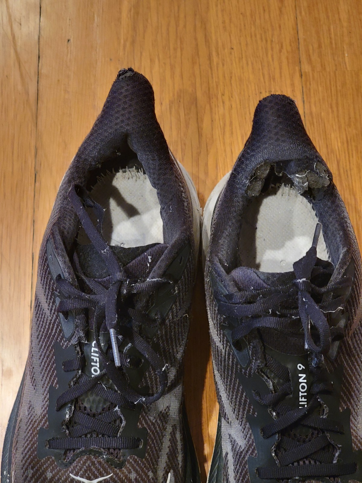Hoka One One Mens Clifton 9 1127895 Black White Running Shoes Sz 12.5 No Insoles