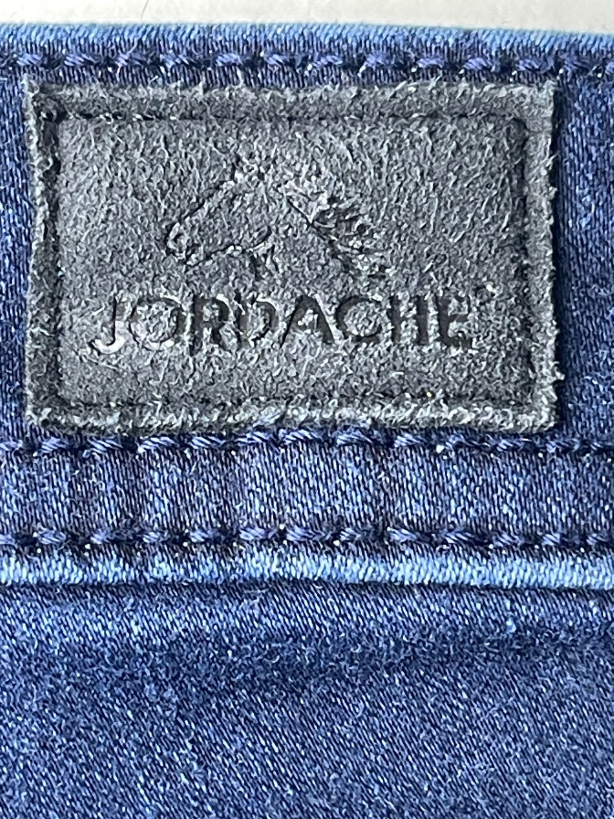 Jordache Jeans Womens Boot cut, Sz 8, dark wash denim, stretch waist, thigh fade