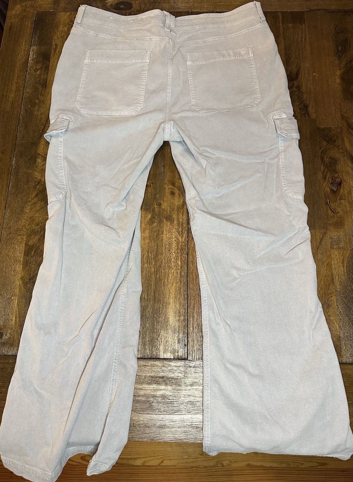 American Eagle Women’s Gray Cargo Pants Stretch Pockets Flat Front Size 16 R