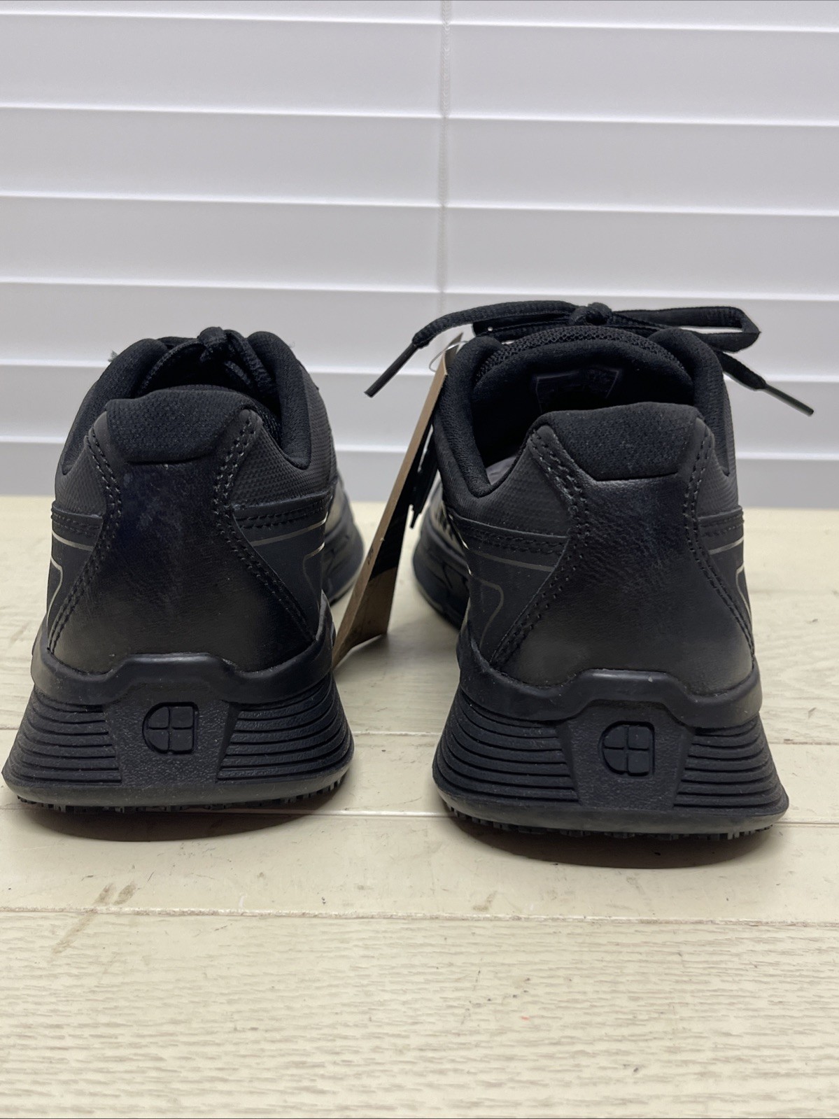 Shoes For Crews Falcon II Slip Resistant Work Shoes Women’s US 7 Black