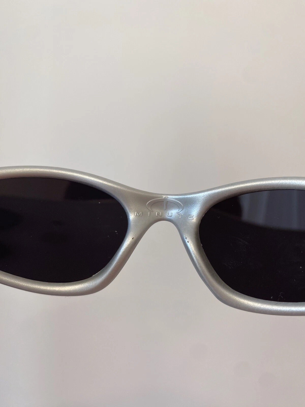 Oakley Minute 1.0 Silver Sunglasses