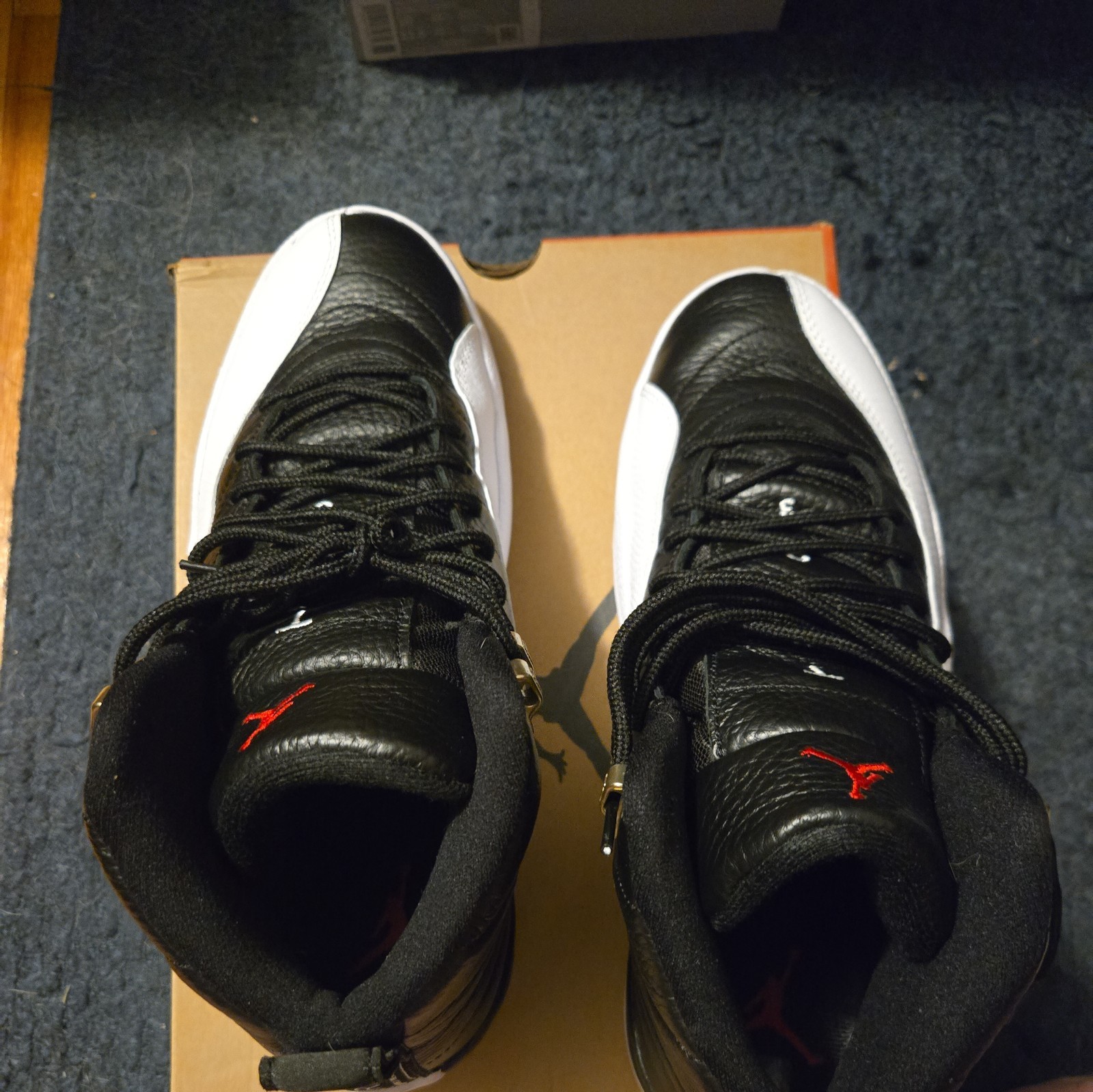 Jordan 12 Playoffs Mens Size 10