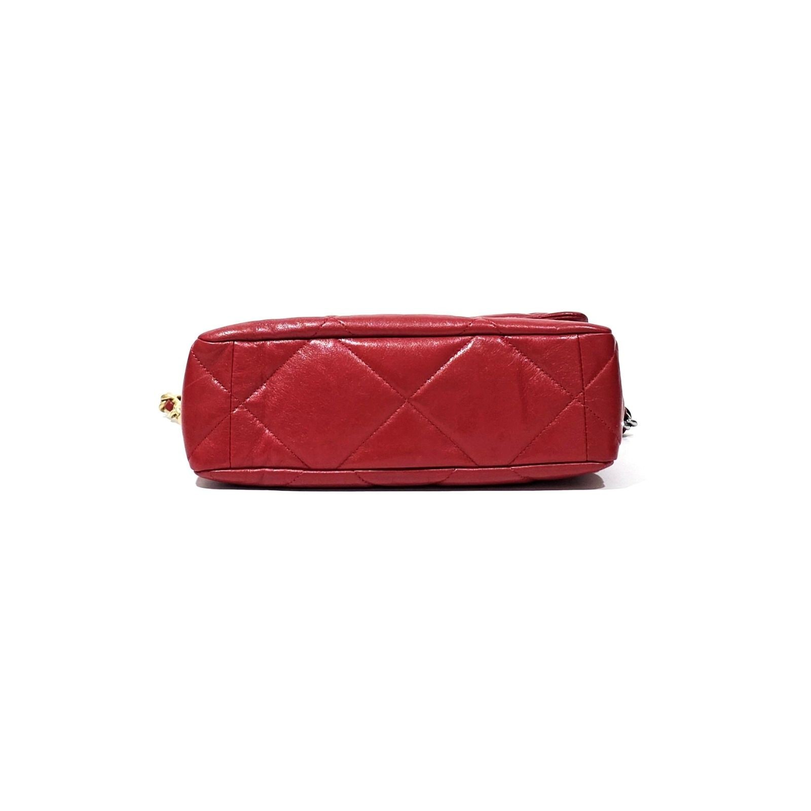 Chanel 19 Flap Red Mixed-Metal Chain Hardware Bag 29x17x9cm SN: 30512326