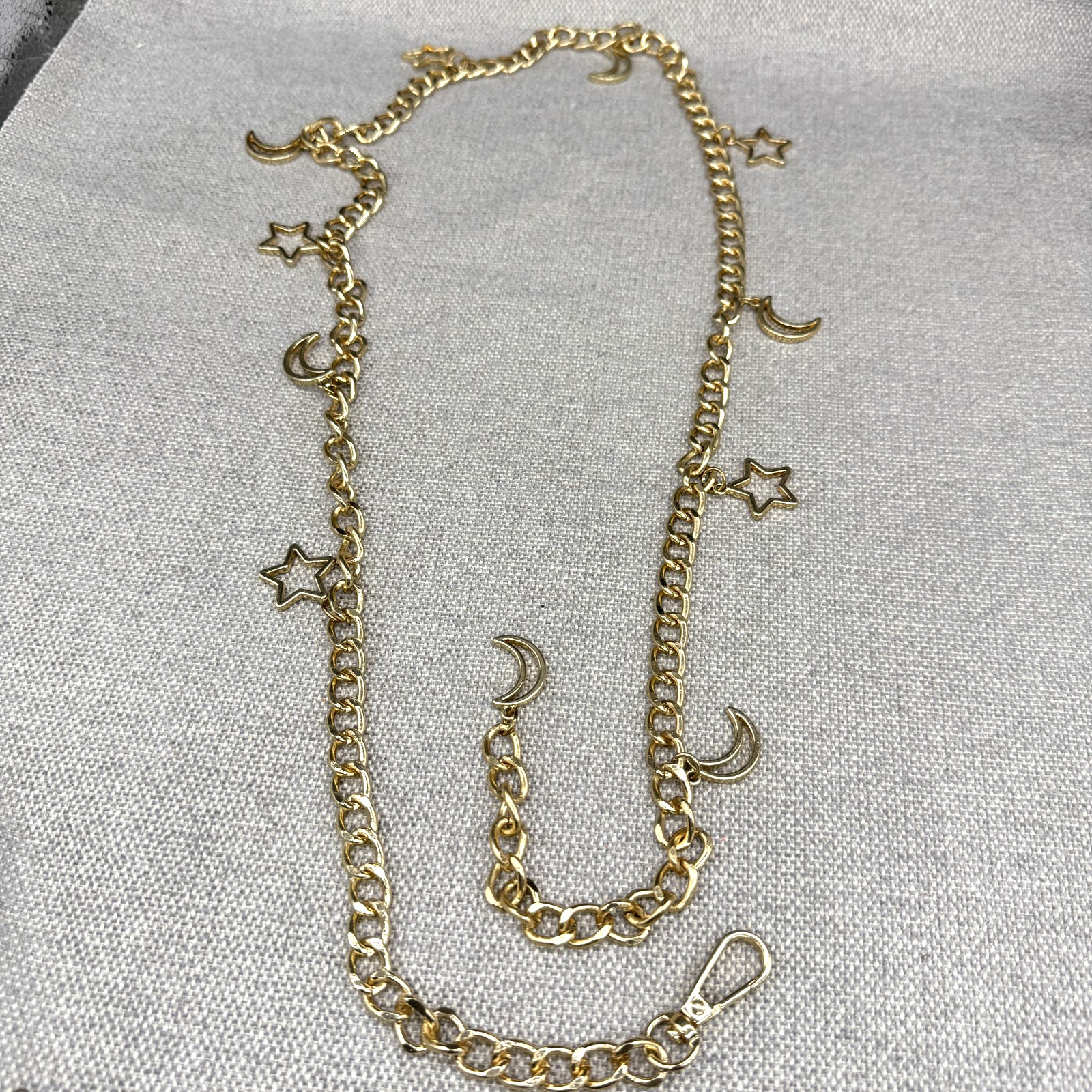 Belt Chain Link Gold Tone Moon and Star Dangles 45 Inches Celestial