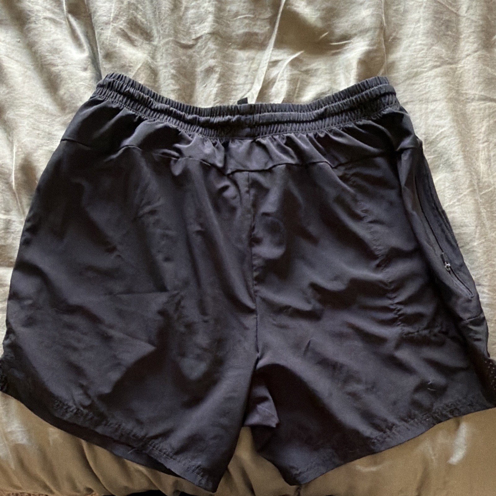 UNRL Men’s Stride Shorts Size XL 5.5” Inseam