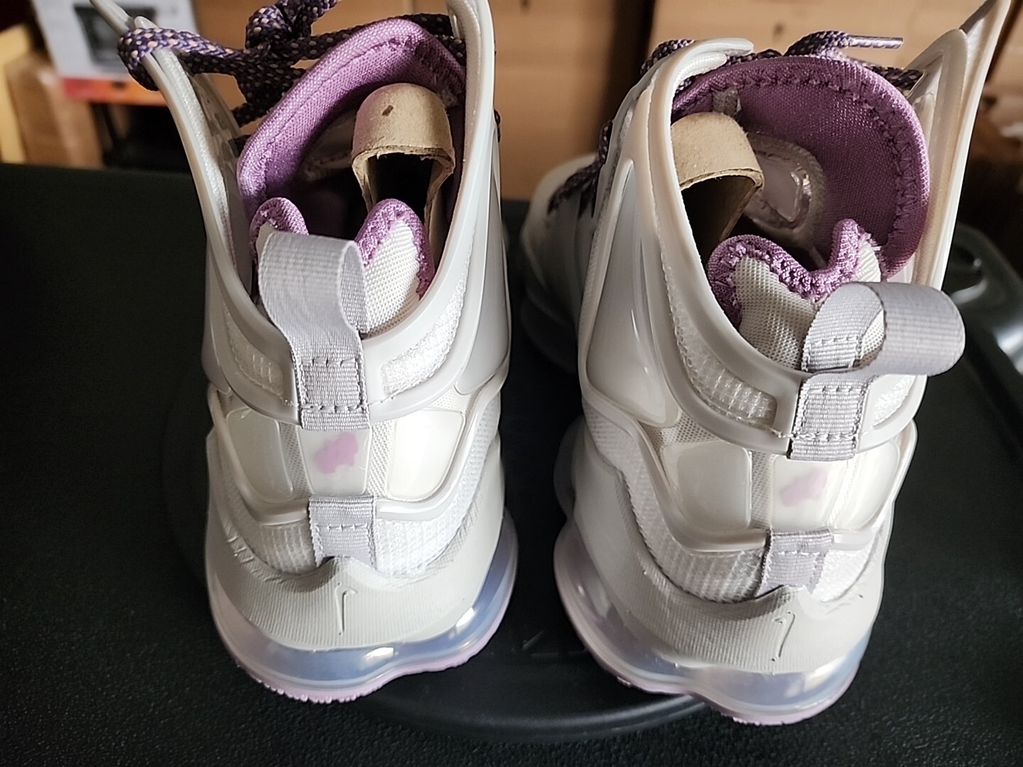 Size 9 – Nike LeBron 19 EP Mid Strive For Greatness