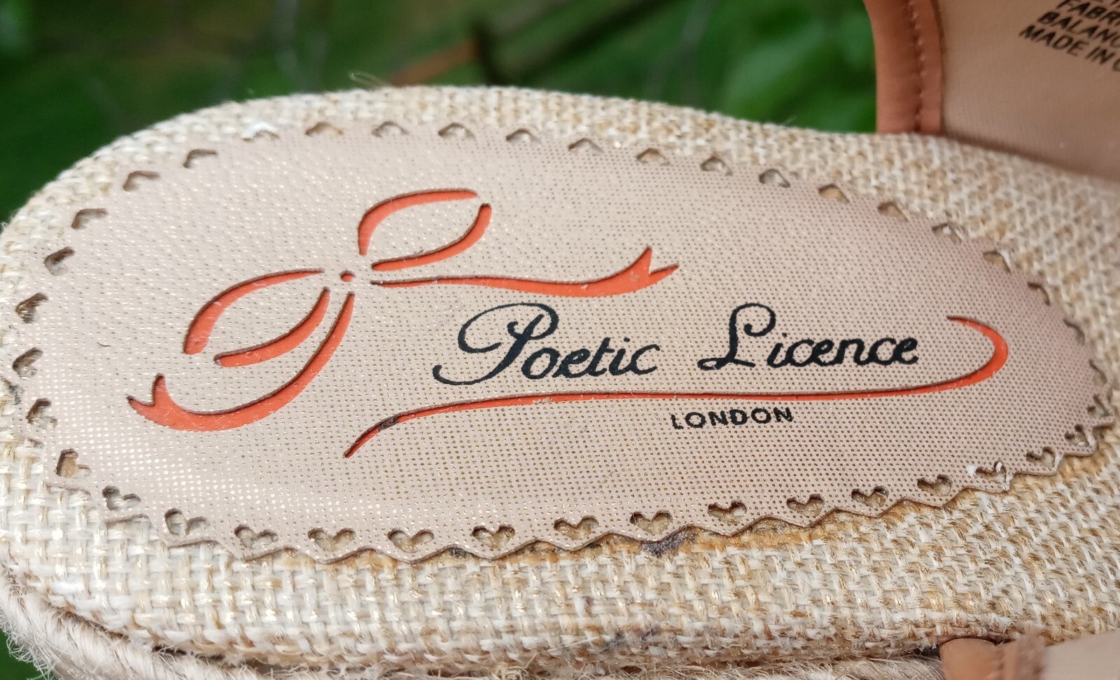 Poetic Licence 8.5 Sandals Natural Petal Pusher Floral Fabric Leather Wedge Shoe