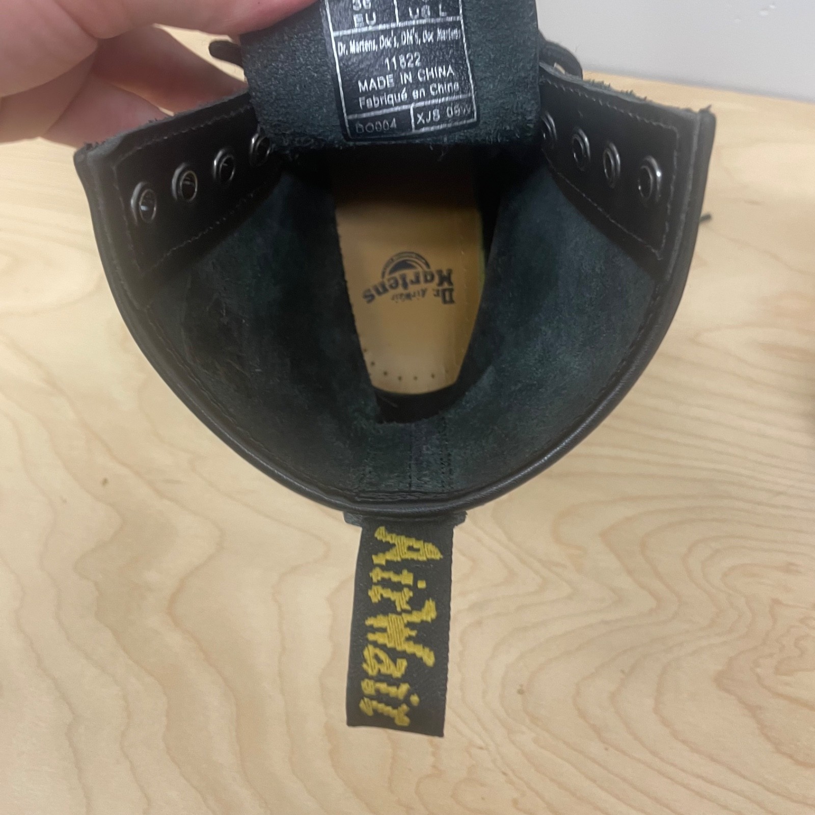 Dr. Martens 1460 Black Leather 8-Eye Boots Mens 4 Womens 5 UK 3 Classic AirWair
