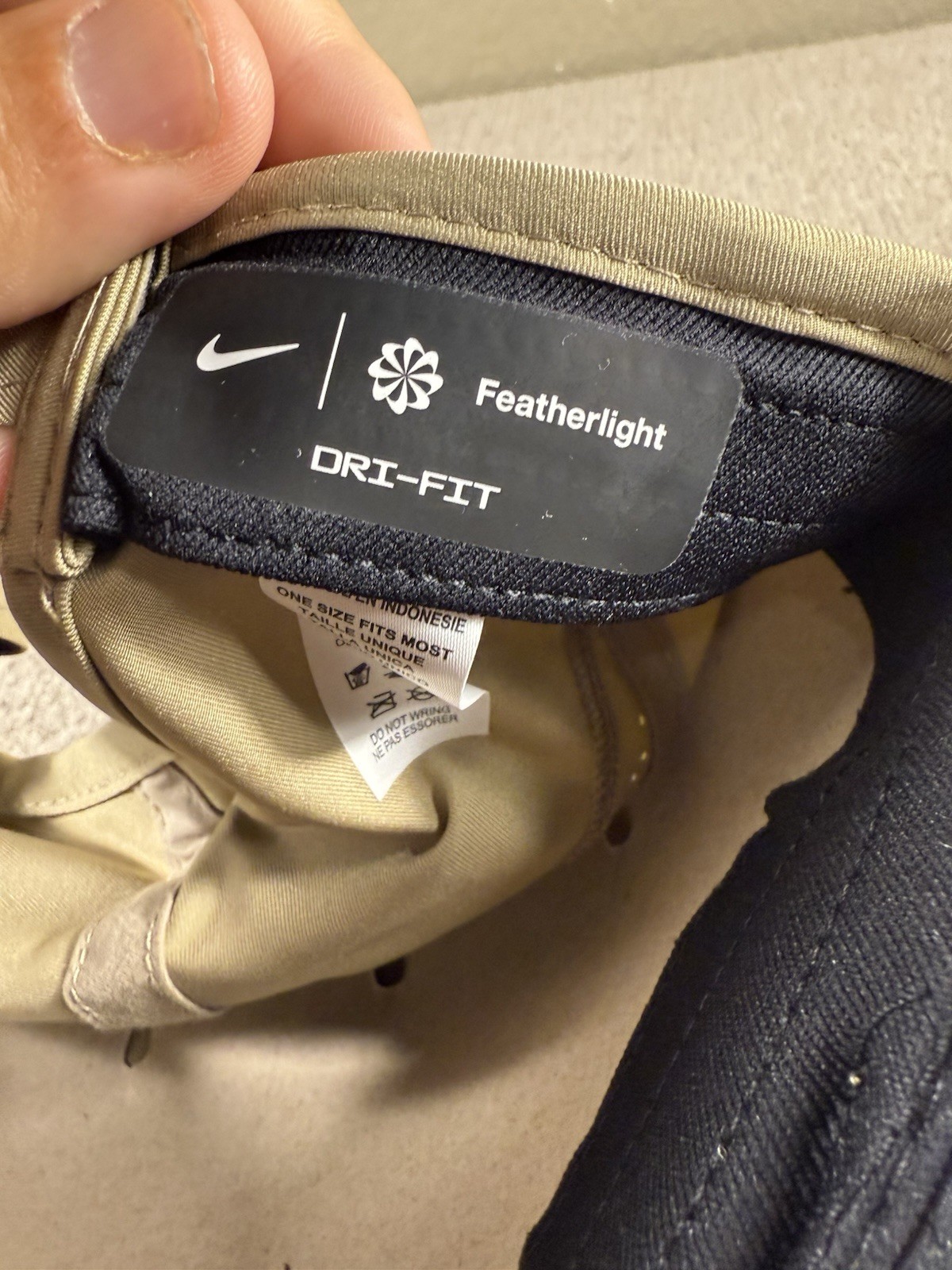 Nike Dri-Fit AeroBill Team Featherlight Khaki CJ7082-247 Adjustable Running Hat