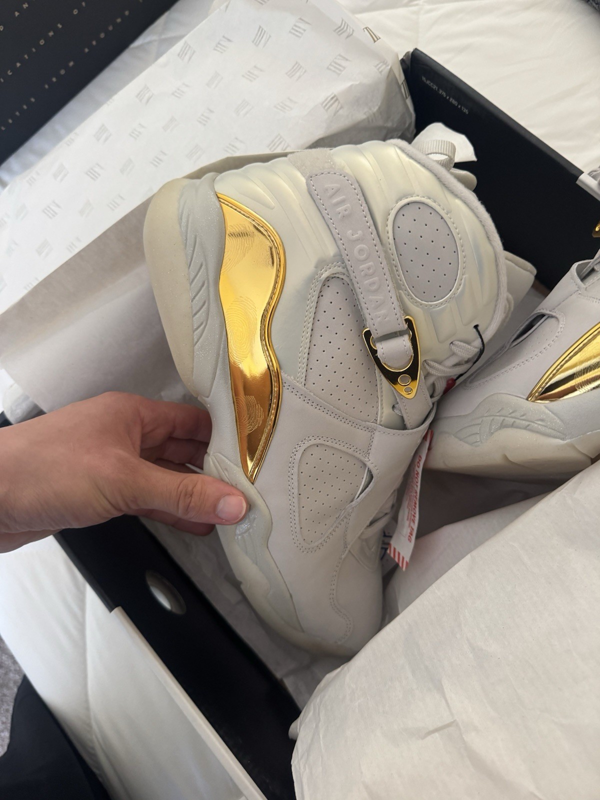 Jordan Air Jordan 8 Retro C&C Trophy Light Bone/Gold/White 832821-030 2016