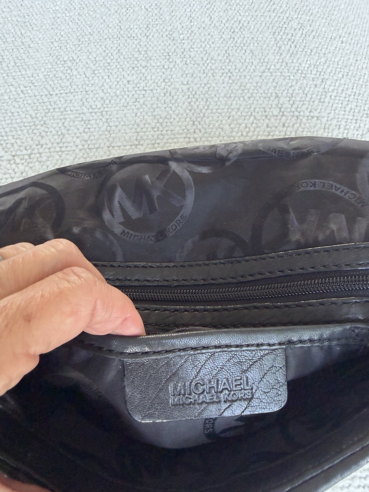 Michael Kors Black Logo Pebbled Clutch Wristlet Magnetic, Gunmetal Chain