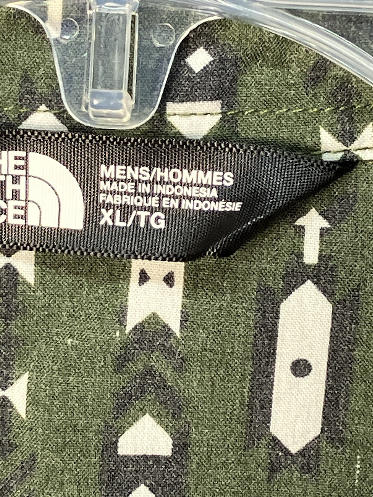 THE NORTH FACE Mens Green Aztec Print SS Cotton Poly Button Up Blend Shirt SZ XL