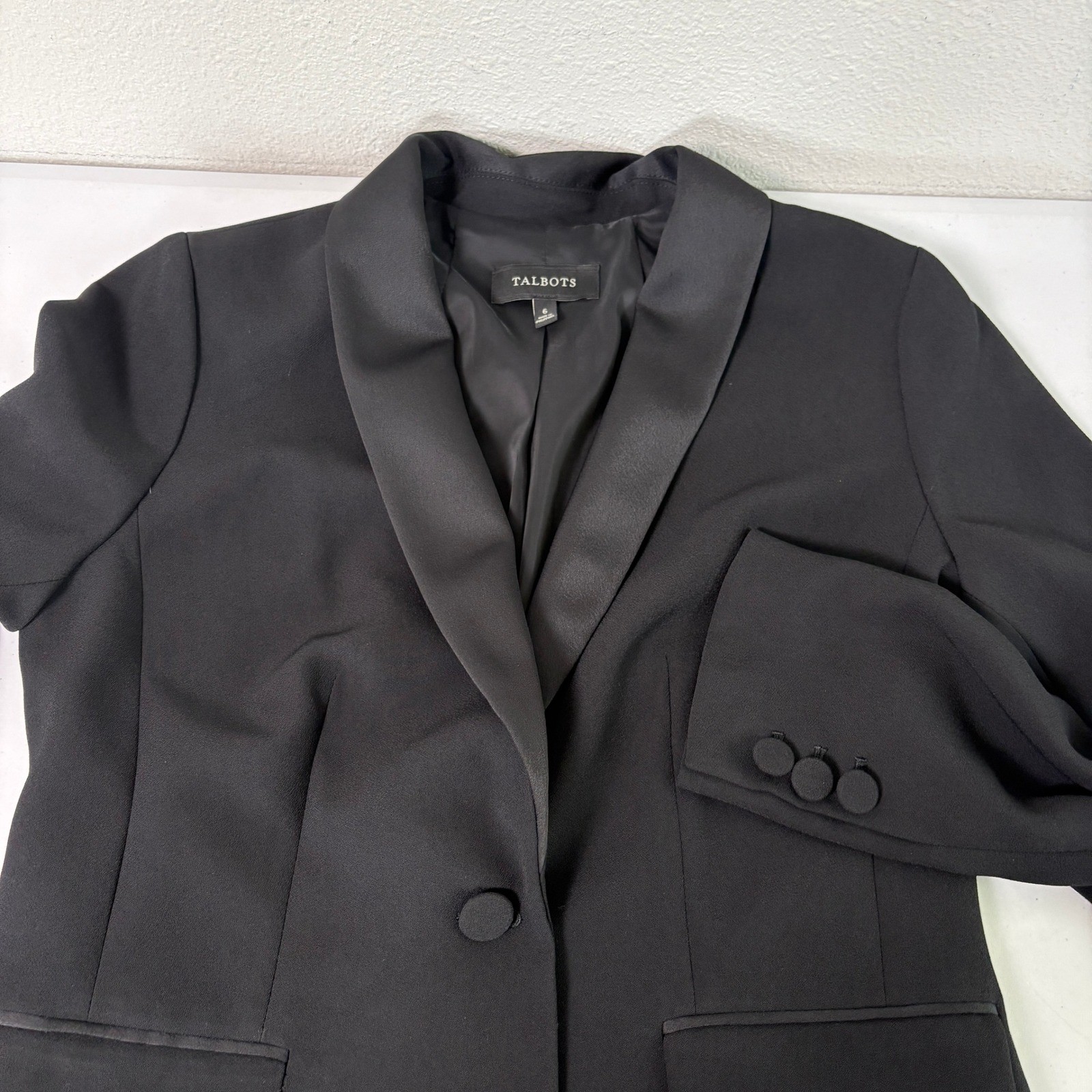 Talbots Tuxedo Blazer Womens 6 Black Satin Shawl Collar Single Button Formal