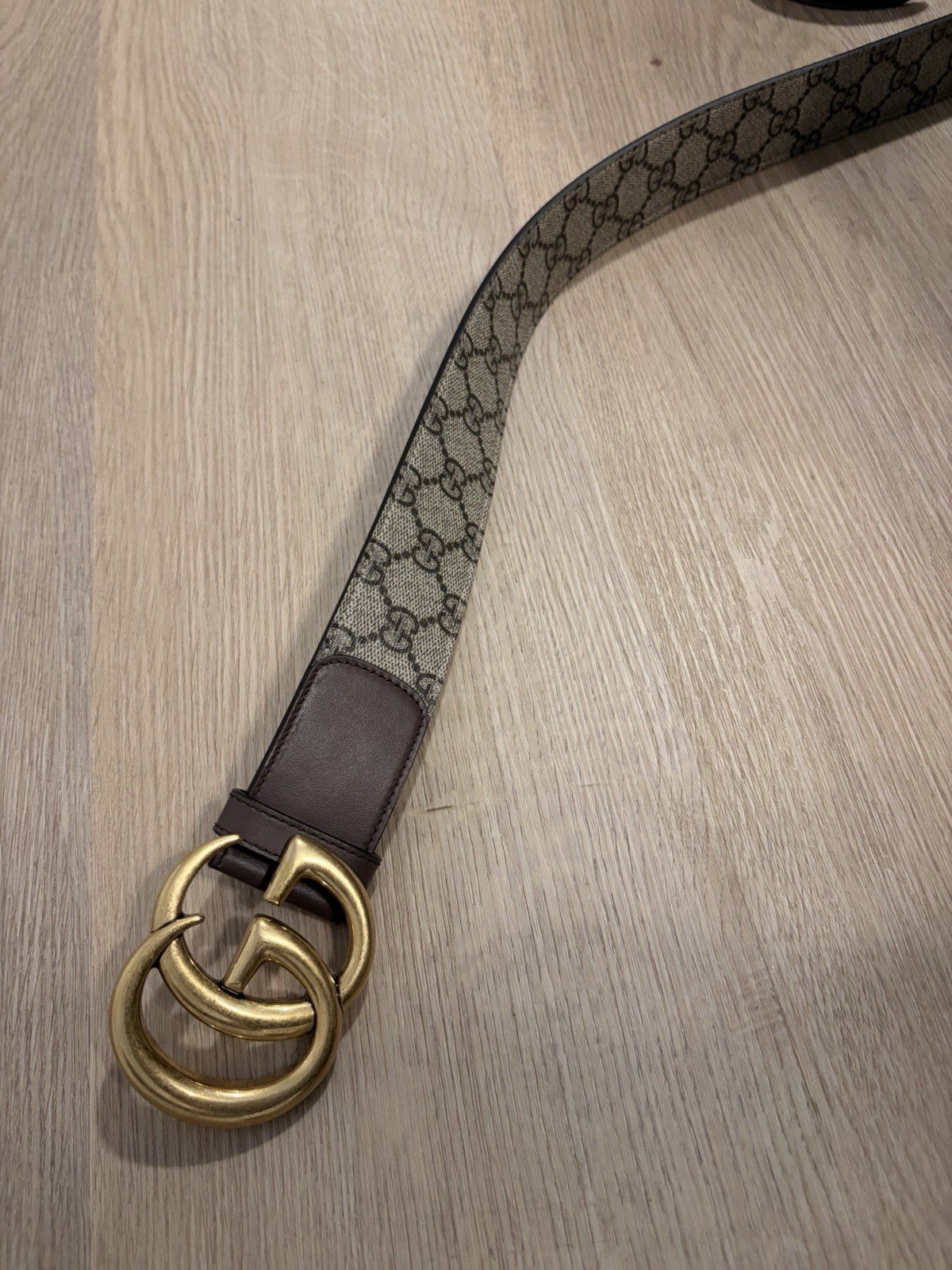 100% authentic gucci belt