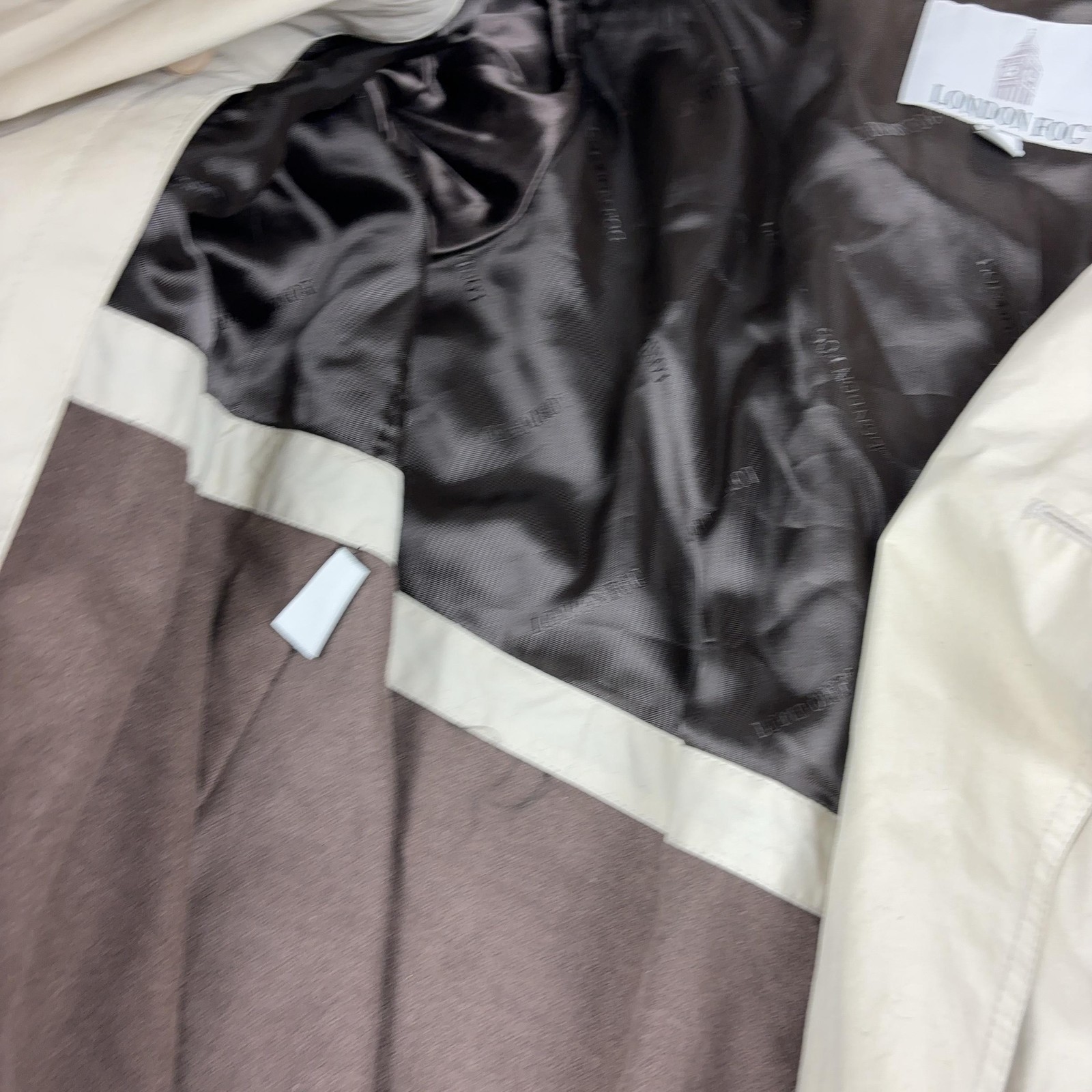 London Fog Coat Mens M Beige Trench Coat Collared Lined Pockets Cotton