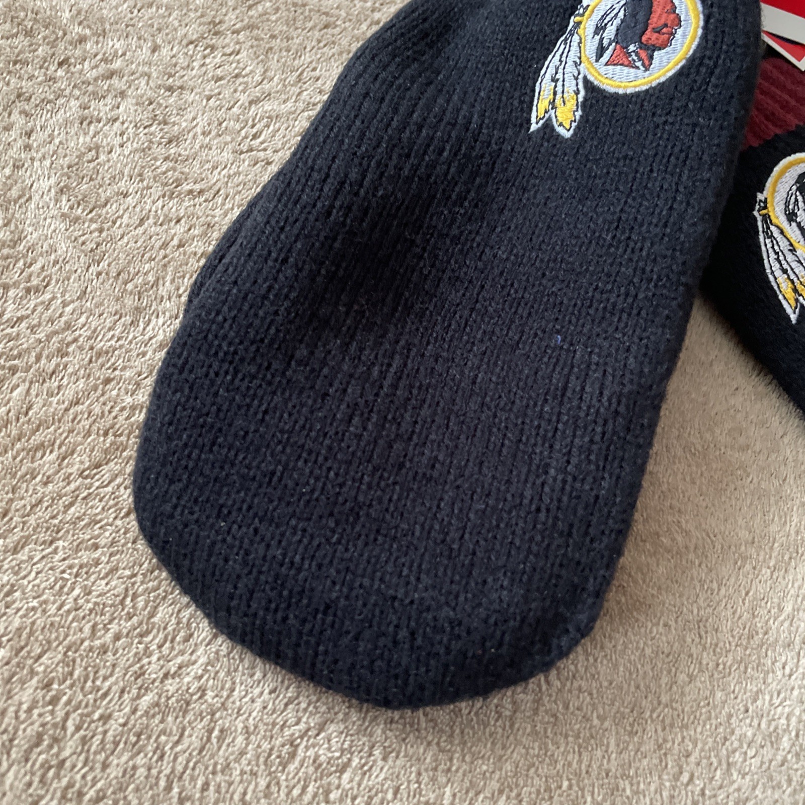 Washington Redskins Thinsulate Ultra Knit Mittens Redskins Logo *BRAND NEW*
