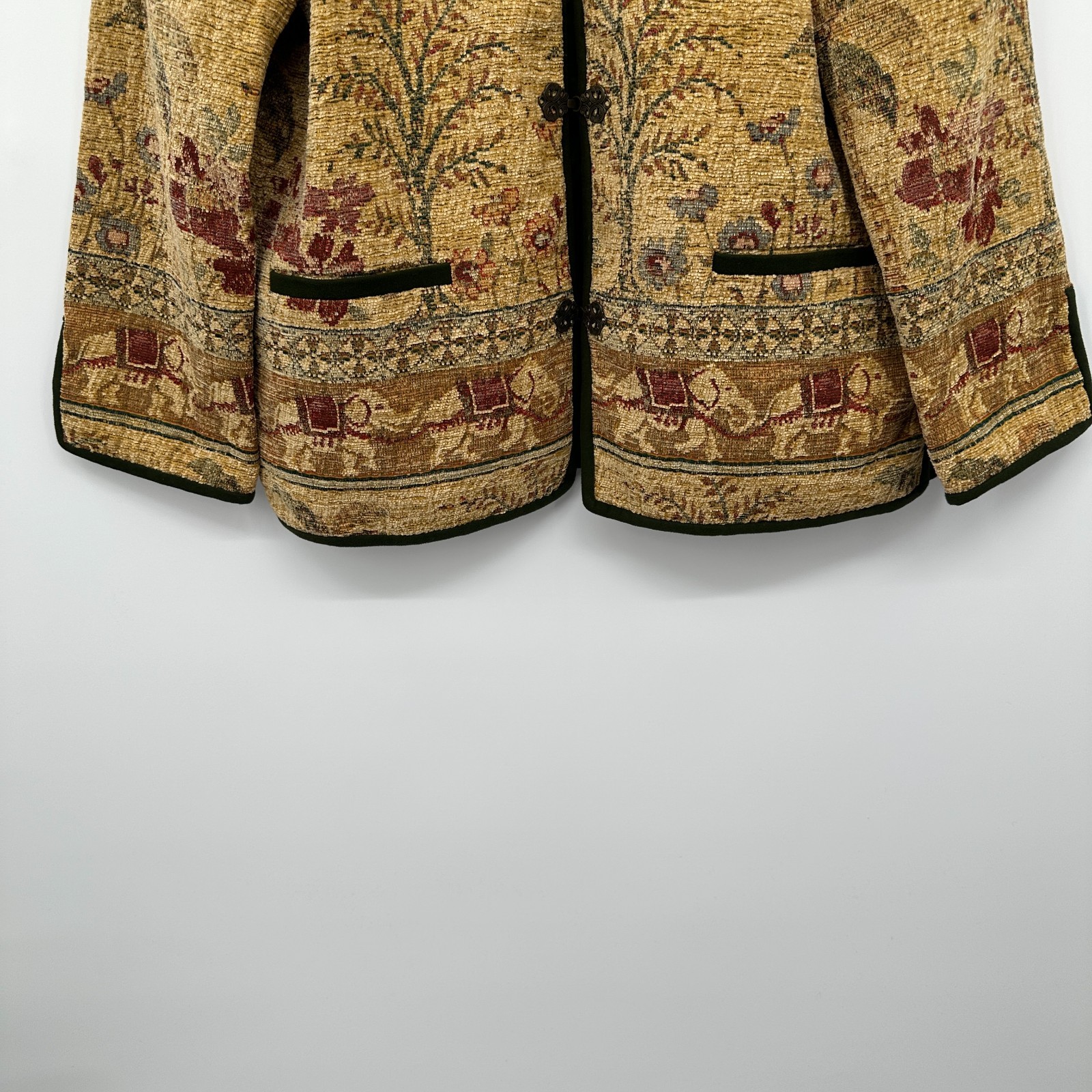 Vintage Tapestry Jacket Blazer Size L XL Lined Elephant Earthy Textured Hungary
