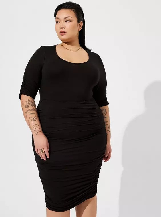 Torrid Super Soft Bodycon Dress – Size 1 – Black – Elbow Sleeve – Ruched