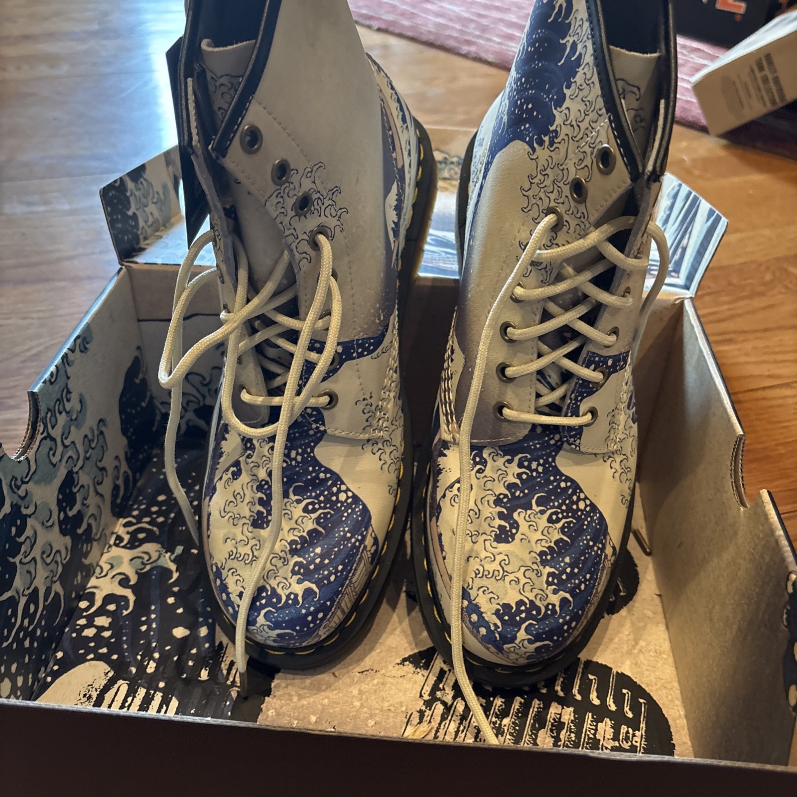 Dr. Martens 1460 The Met The Great Wave Limited Edition Leather Boots EU 45 BNWT