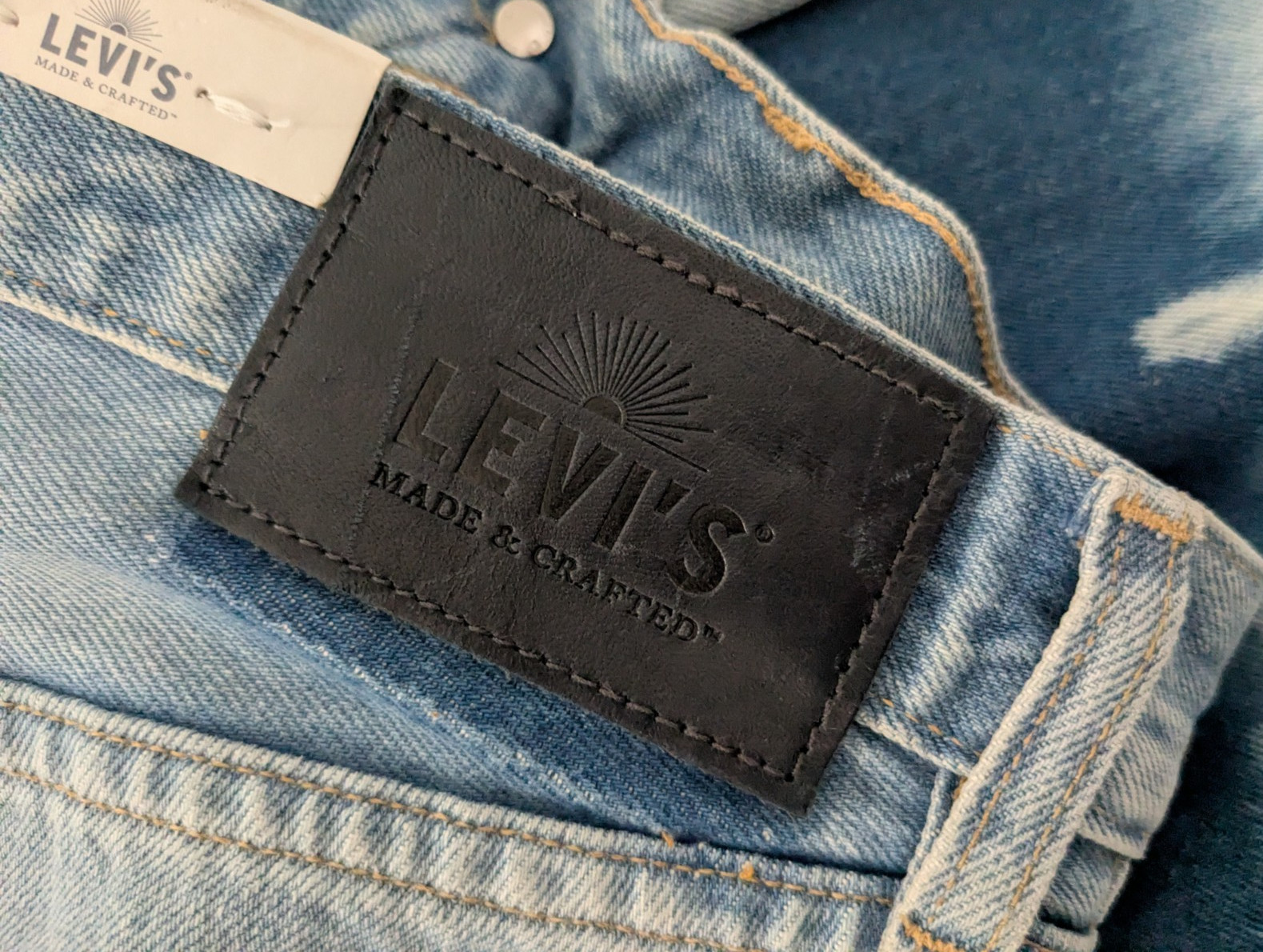 Levi’s Made & Crafted Slit Straight Leg Jeans Women’s 26 Blue Tie-Dye $248 Nwt