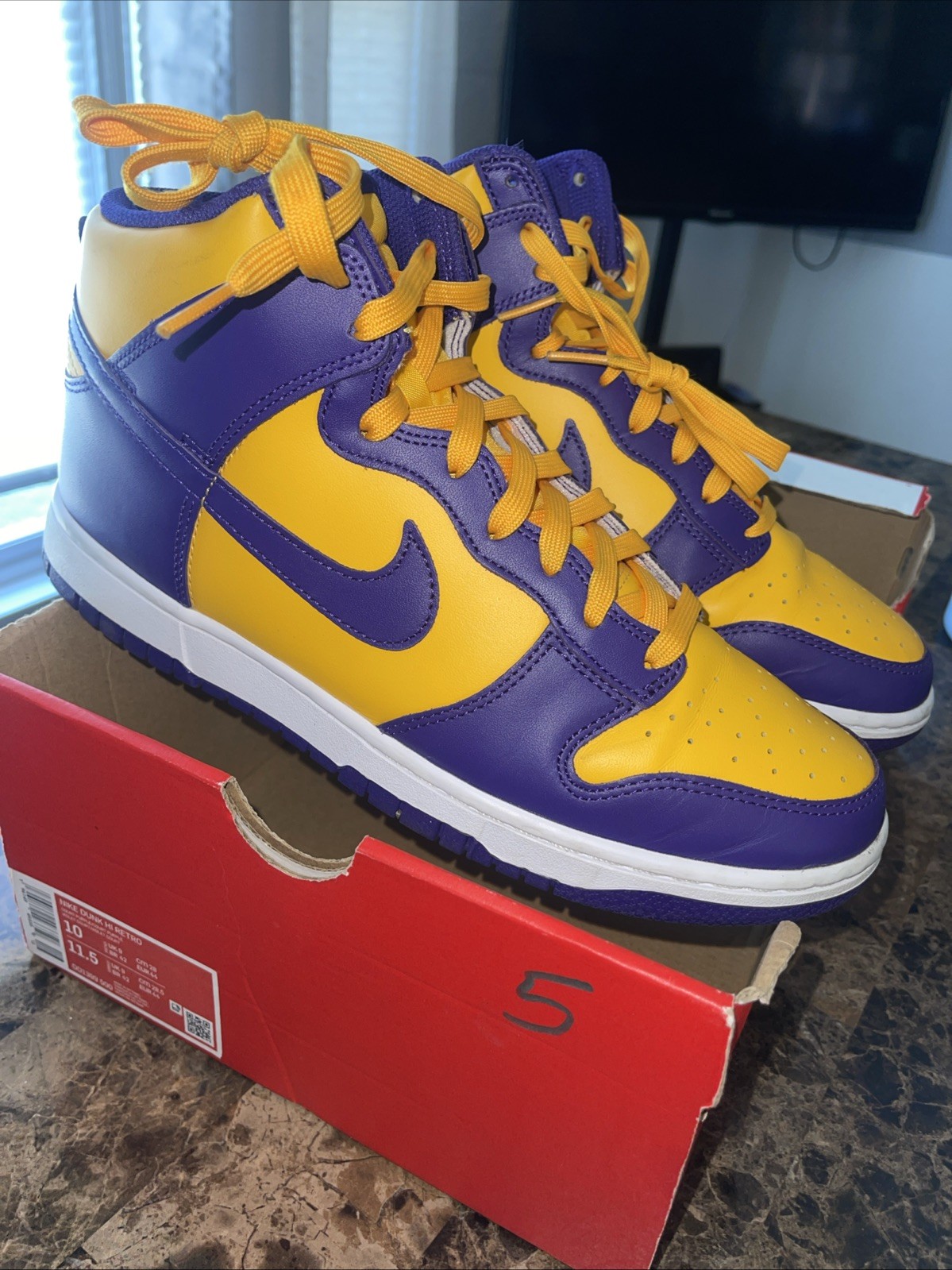 Nike Dunk High Retro ‘Court Purple’ Men Size 10 -11.5 Wmns DD1399-500 Used