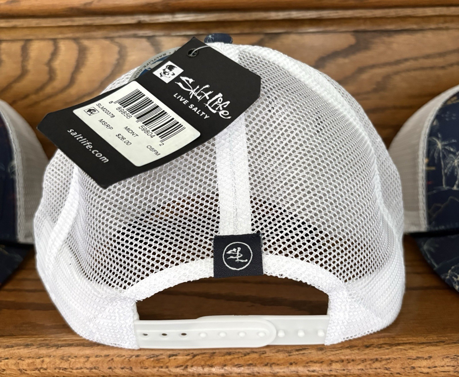 NWT Navy Print Salt Life Brand SnapBack Trucker Hat