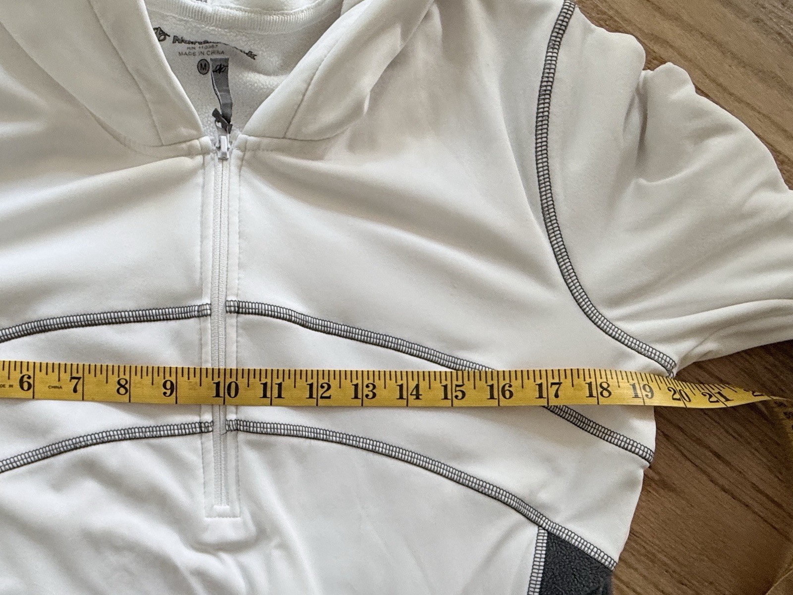 Nordic Track Half Zip Workout Hoodie White Black Outdoor Indoor Athletic Medium