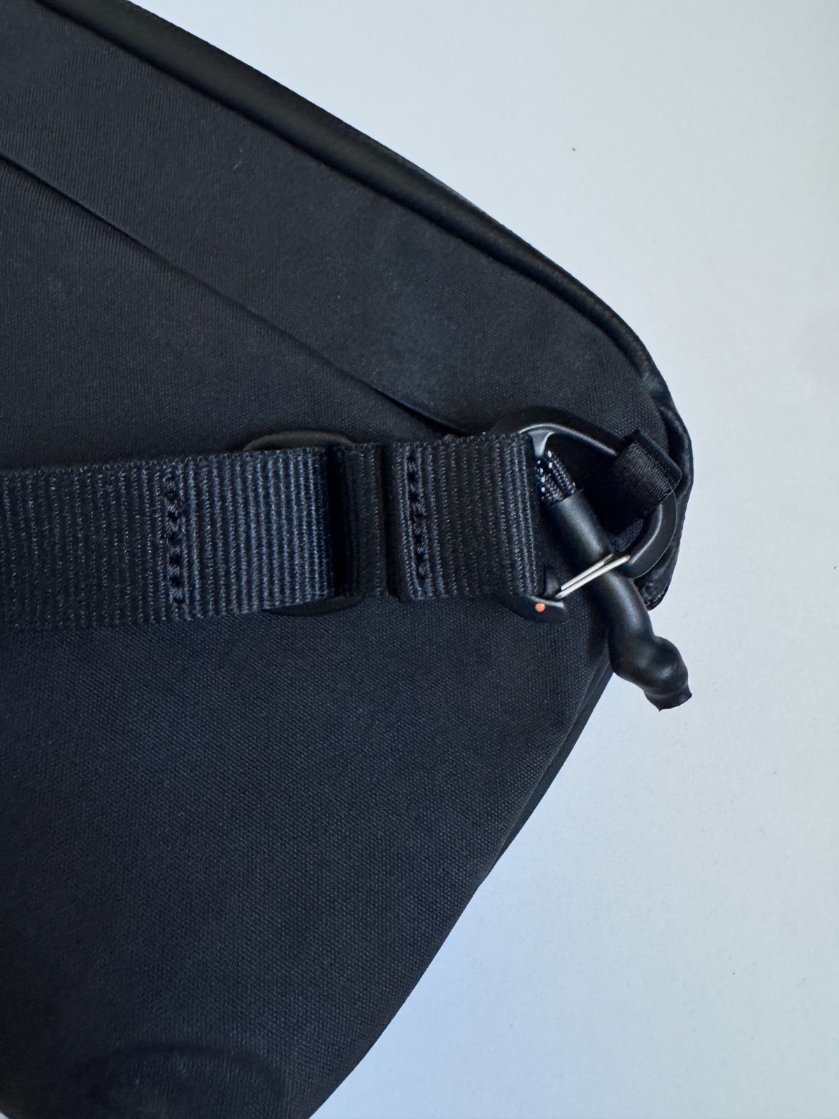 Bellroy Venture Travel Crossbody