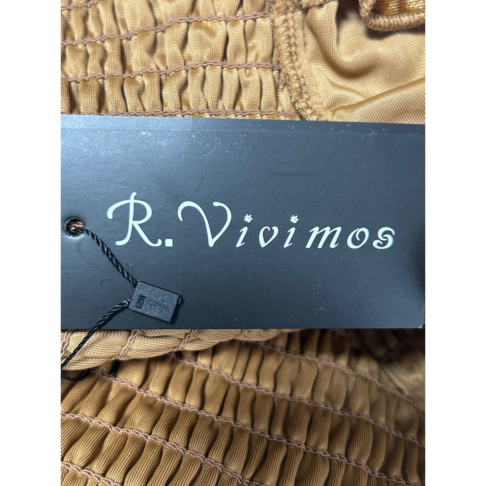 NEW R. Vivimos Womens Large 12/14 Gold Velvet Smocked Puff Sleeve Midi Dress