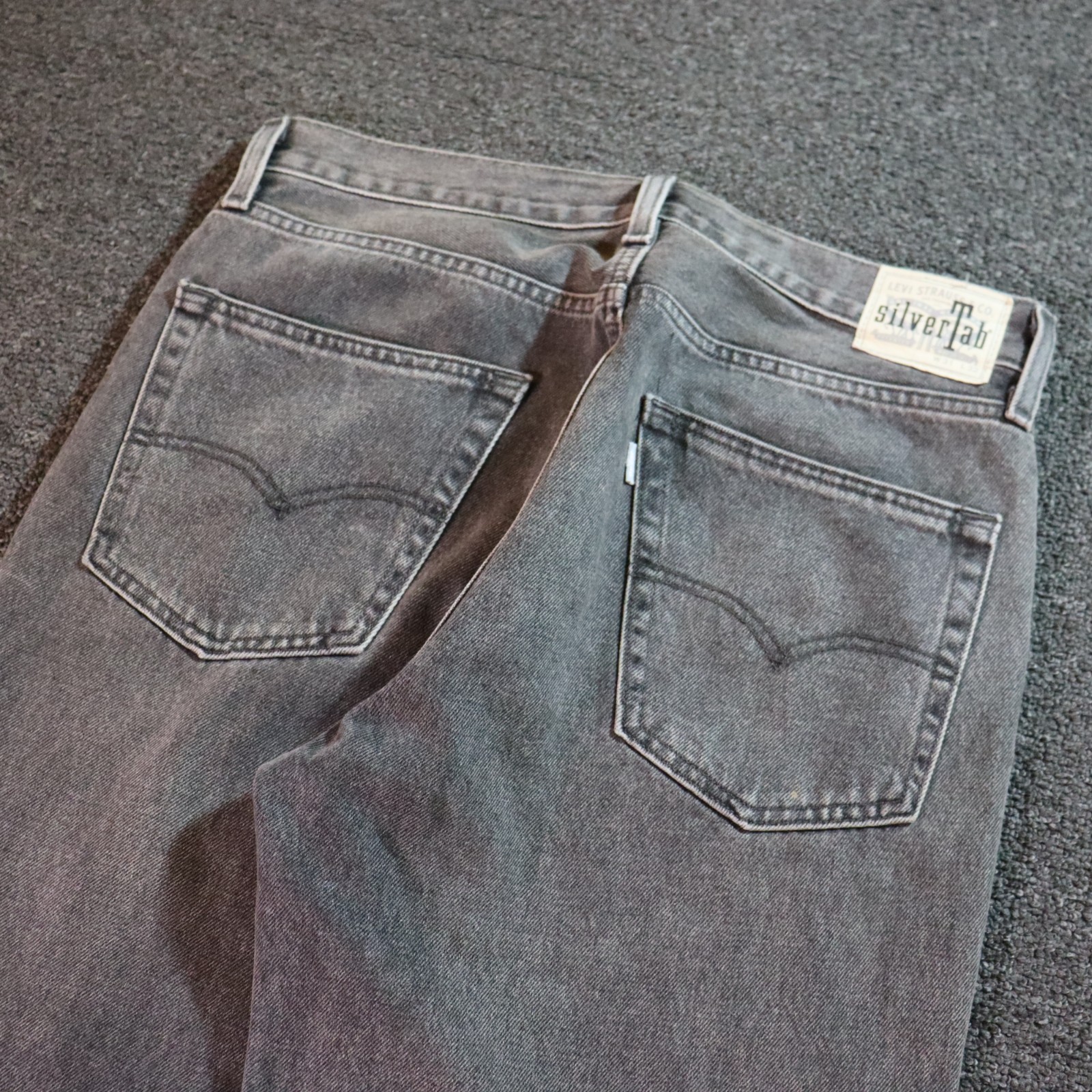 Levi’s Silvertab Loose Mens 31×32 Black Jeans Faded Vintage 90s Skater Retro